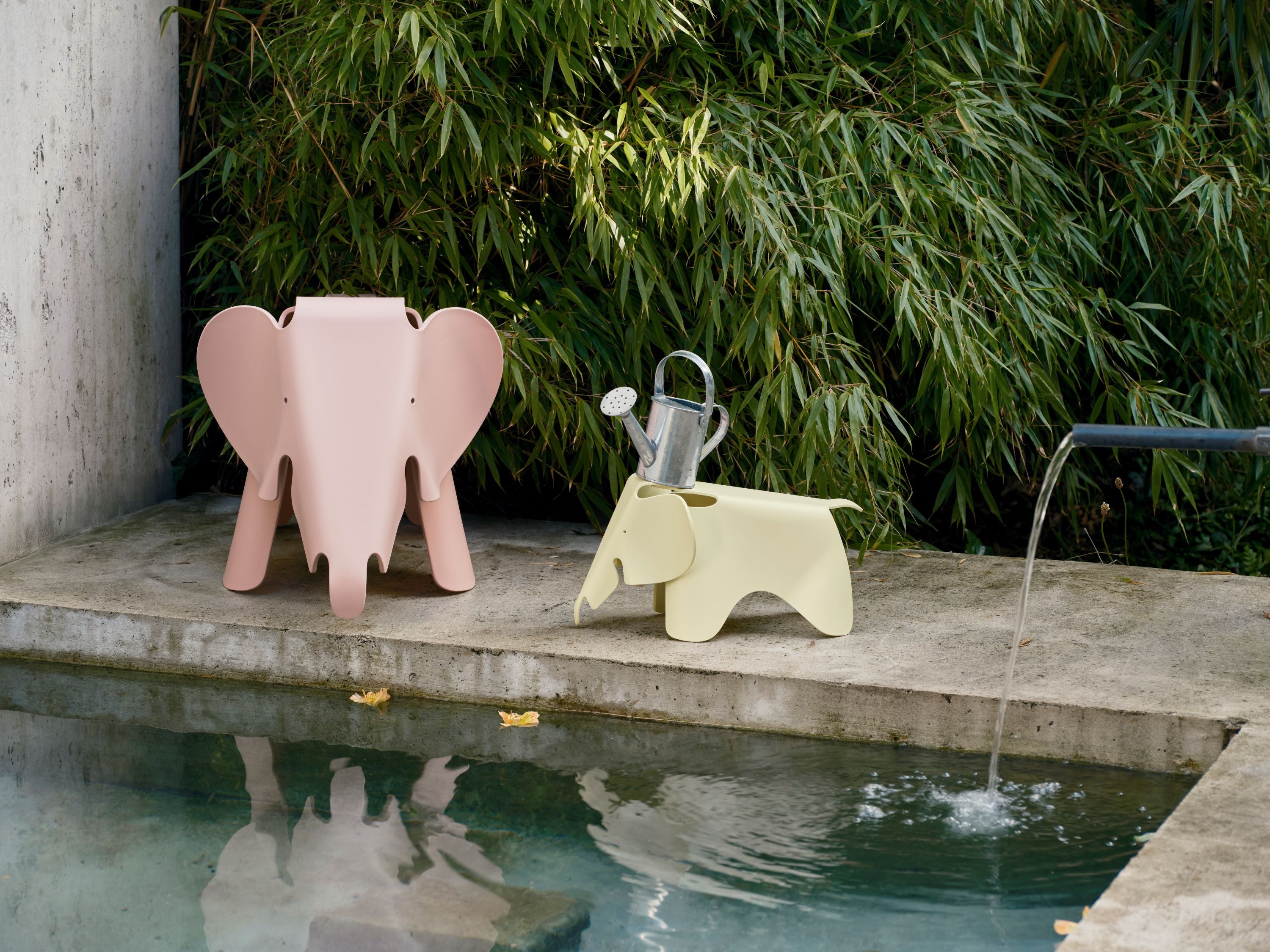 Eames Elephant Large Pale Rose Small Canary 