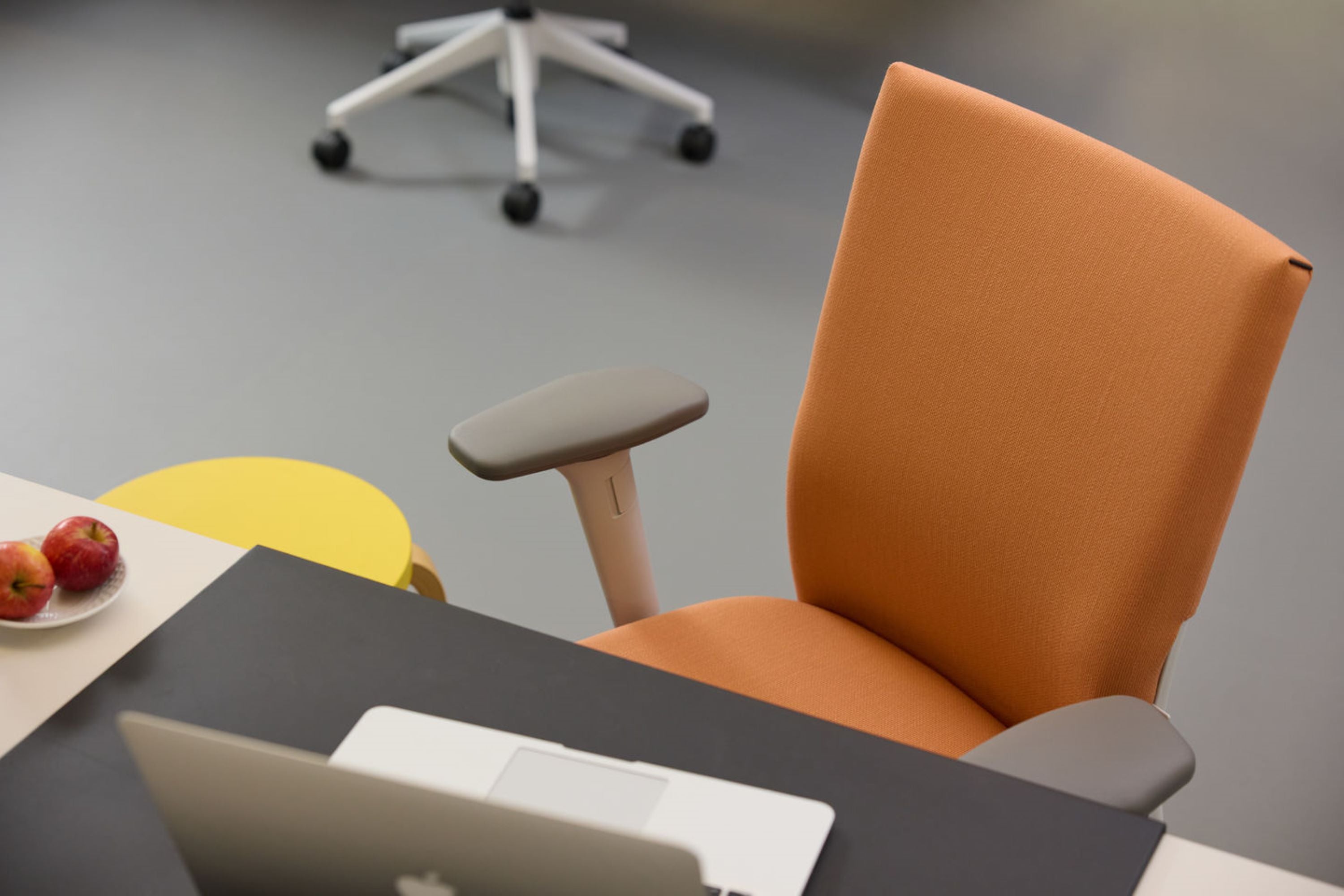 ID_Chair_In-situ_detail